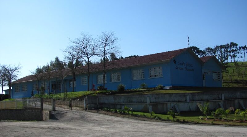 Escola Básica Adriano Mosimann